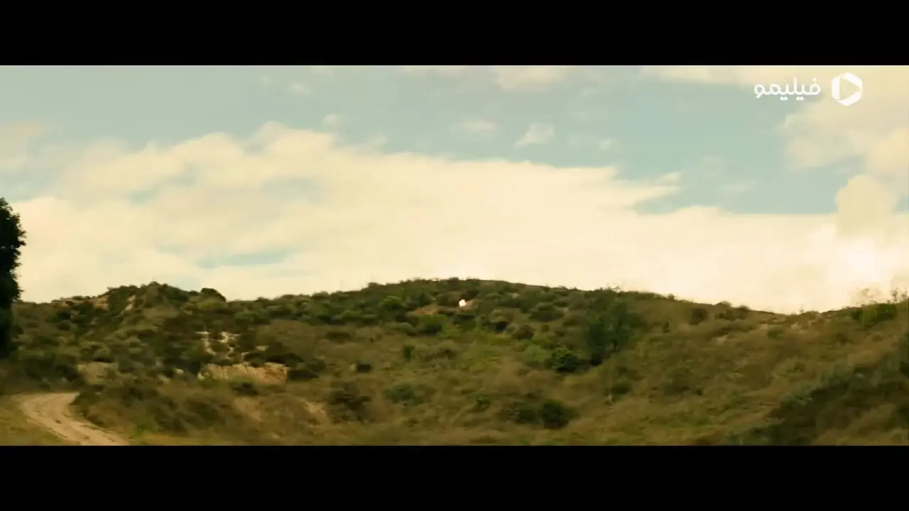 فیلم تریلر زیر رگبار Under Fire