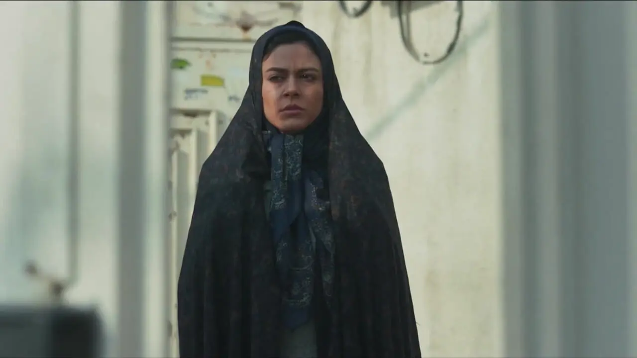 فیلم تریلر آنجا همان ساعت