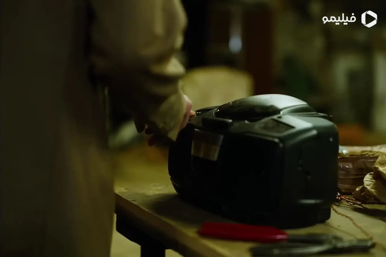 فیلم تریلر بوگونیا Bugonia