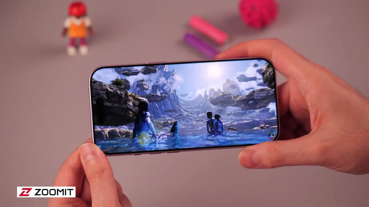 بررسی آیفون ۱۷ /  ارزشمندترین آیفون سال‌های اخیر؟ + فیلم